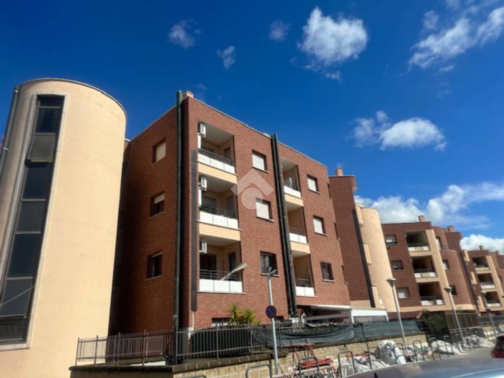 appartamento in vendita a Roma in zona Alessandrino