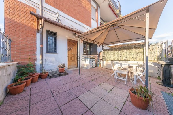 appartamento in vendita a Roma in zona Borghesiana