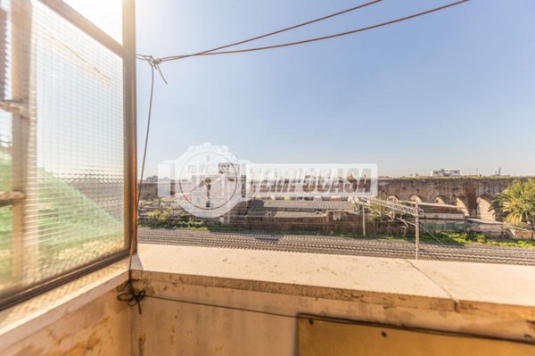 appartamento in vendita a Roma in zona Prenestino-Labicano