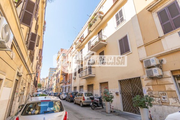 appartamento in vendita a Roma in zona Prenestino-Labicano