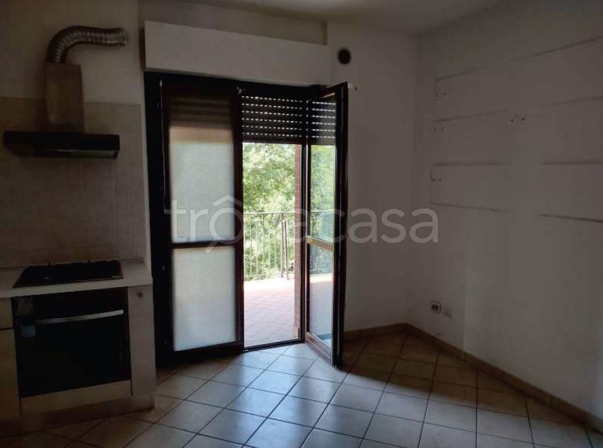 appartamento in vendita a Roma in zona Lunghezza