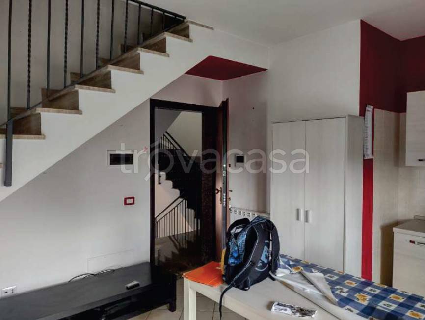 appartamento in vendita a Roma in zona Lunghezza