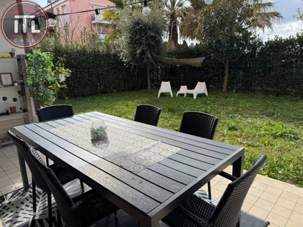 appartamento in vendita a Roma in zona Corviale