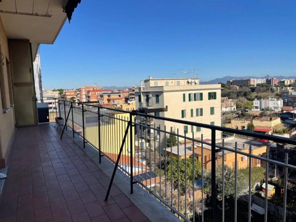 appartamento in vendita a Roma in zona Alessandrino