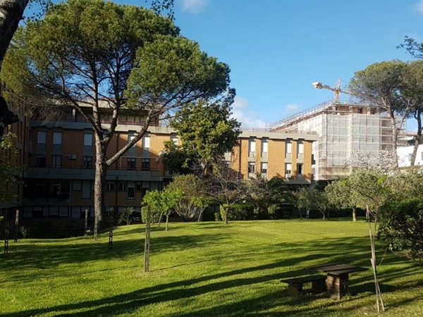 intera palazzina in vendita a Roma in zona Aurelio