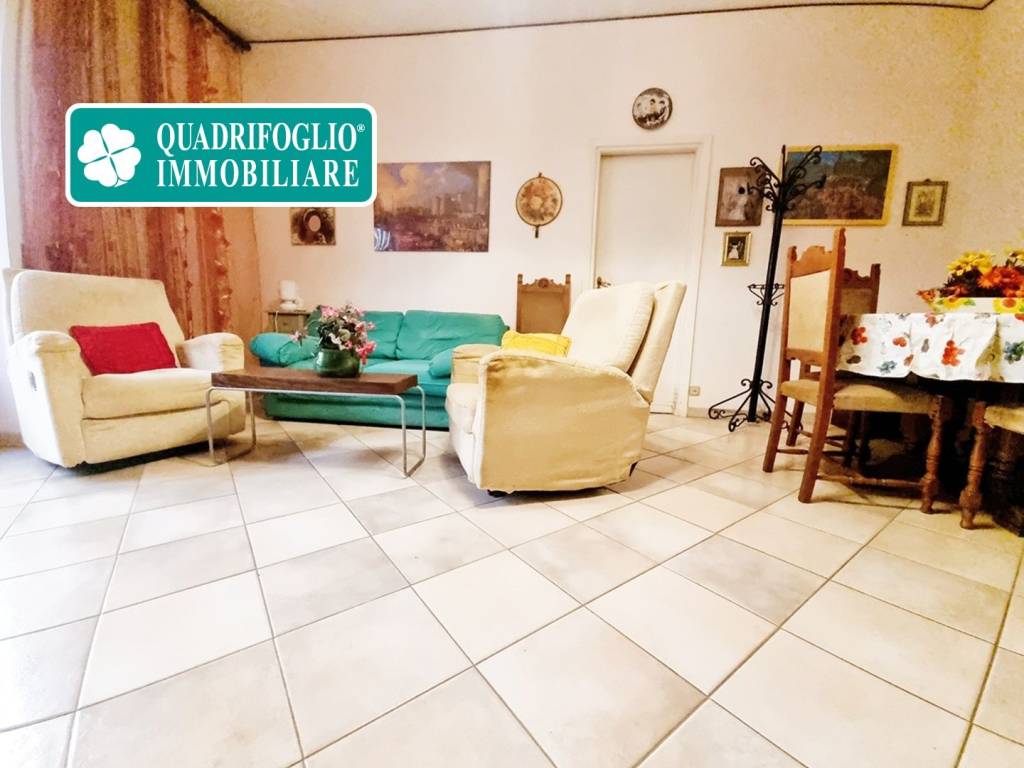 appartamento in vendita a Roma in zona Ostia