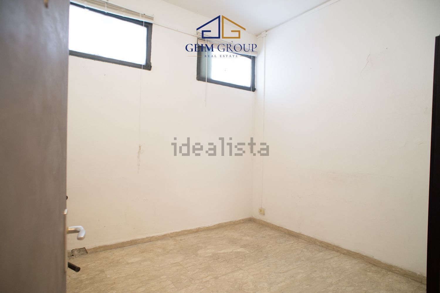 locale commerciale in vendita a Roma in zona Ostia