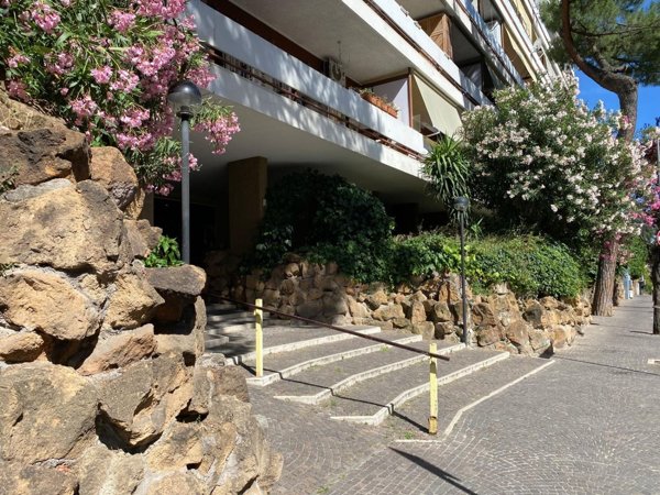 appartamento in vendita a Roma in zona Gianicolense