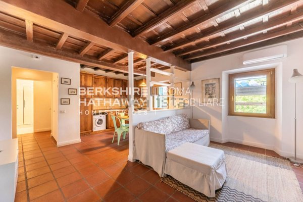 appartamento in vendita a Roma in zona Trastevere