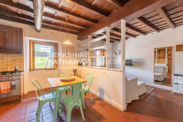 appartamento in vendita a Roma in zona Trastevere