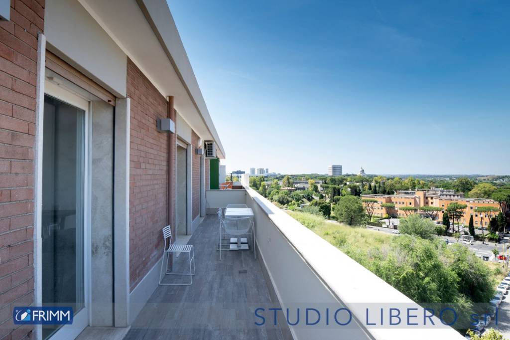 appartamento in vendita a Roma in zona Ostiense