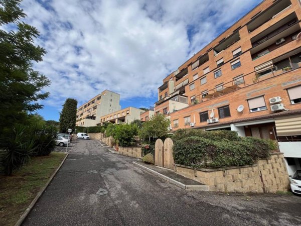 appartamento in vendita a Roma in zona Labaro