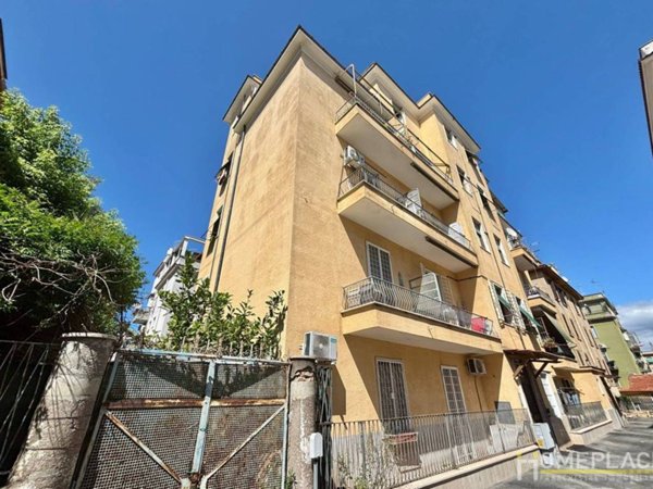 appartamento in vendita a Roma in zona Prenestino-Centocelle
