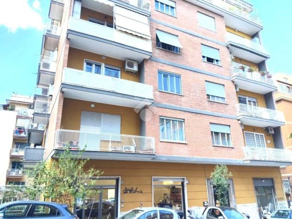 appartamento in vendita a Roma in zona Gianicolense