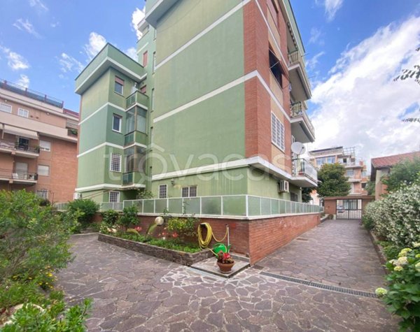 appartamento in vendita a Roma in zona Primavalle