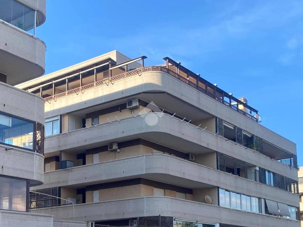 appartamento in vendita a Roma in zona Acilia