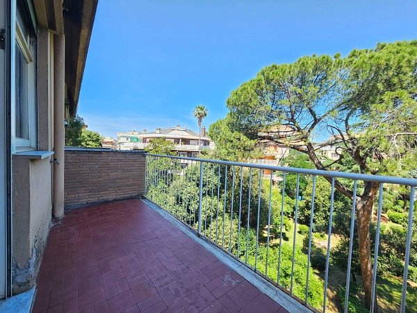 appartamento in vendita a Roma in zona Appio Latino