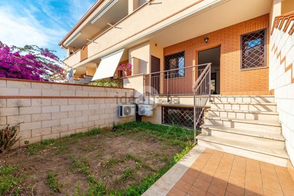 appartamento in vendita a Roma in zona Borghesiana