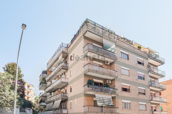 appartamento in vendita a Roma in zona Gianicolense