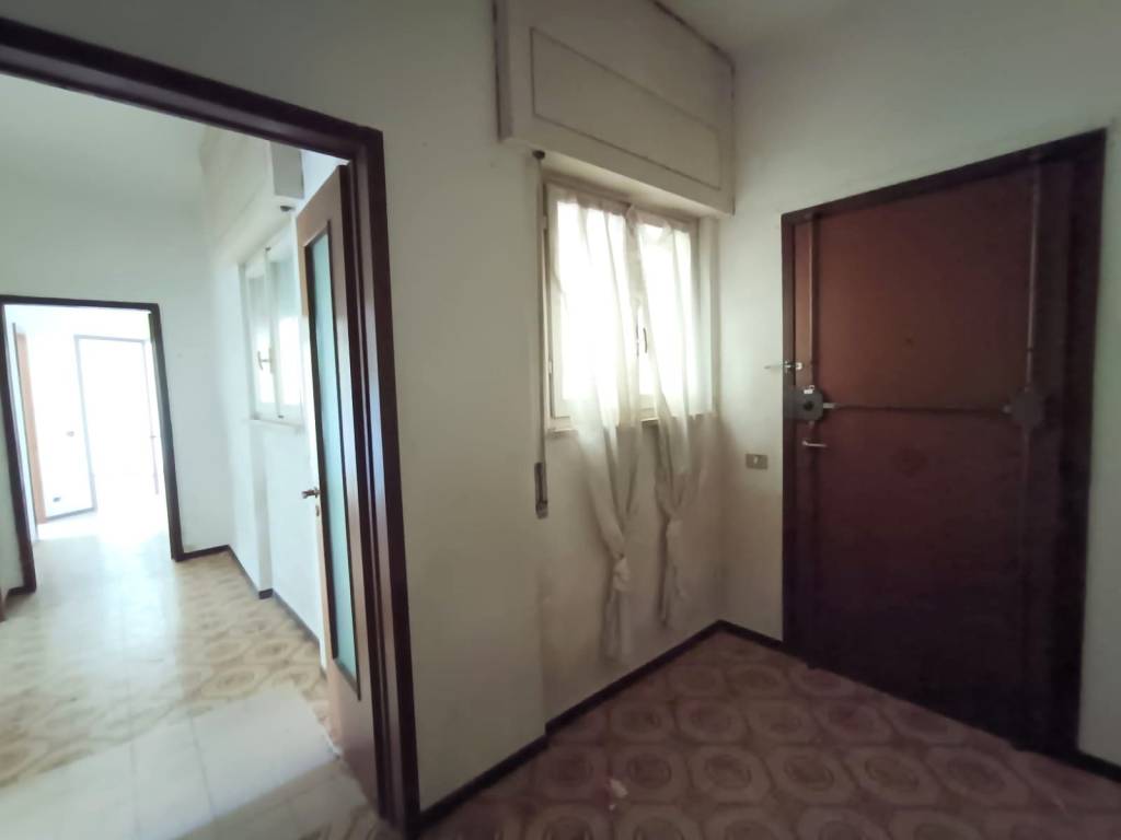 appartamento in vendita a Roma in zona Ostia