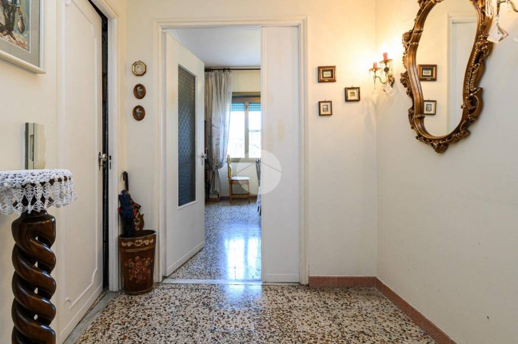 appartamento in vendita a Roma in zona Dragona/Bagnoletto