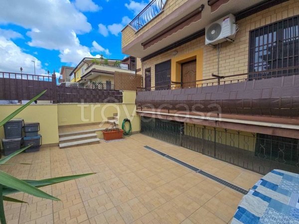 appartamento in vendita a Roma in zona Finocchio