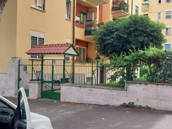 appartamento in vendita a Roma in zona Monte Sacro/Talenti