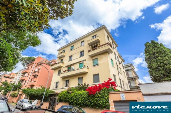 appartamento in vendita a Roma in zona Gianicolense
