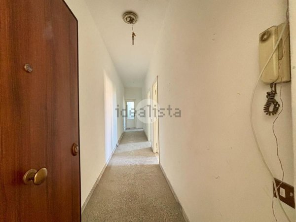 appartamento in vendita a Roma in zona Corviale