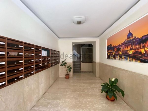 appartamento in vendita a Roma in zona Tuscolano