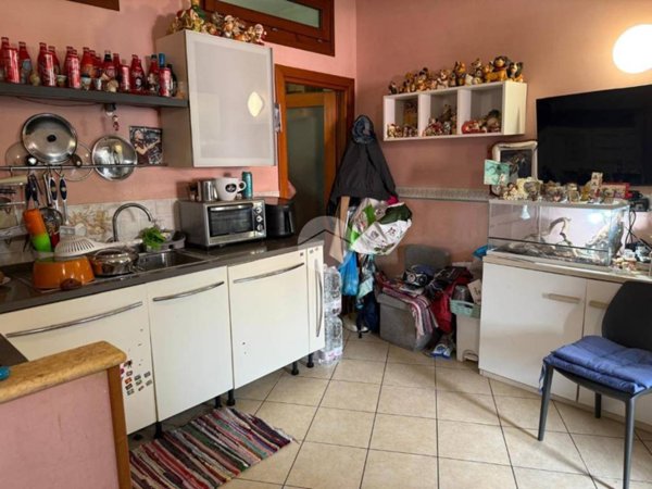 appartamento in vendita a Roma in zona Portuense