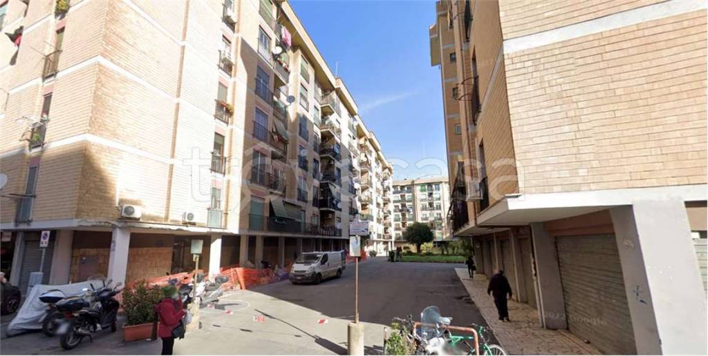 appartamento in vendita a Roma in zona Portuense
