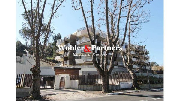 appartamento in vendita a Roma in zona Tor di Quinto