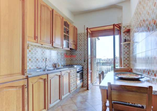 appartamento in vendita a Roma in zona EUR