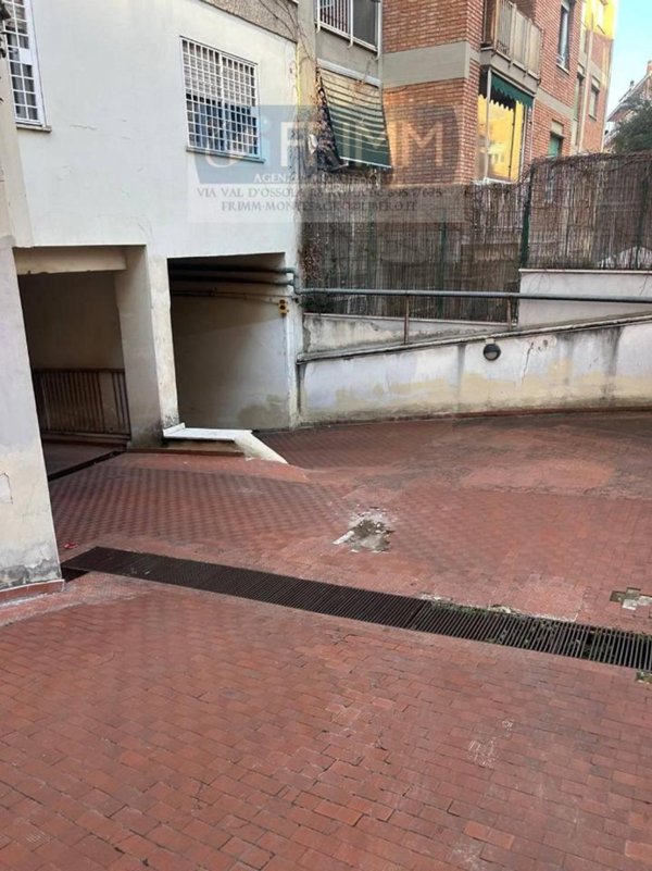 negozio in vendita a Roma in zona Trieste