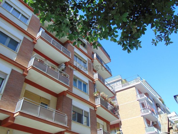 appartamento in vendita a Roma in zona Nomentano