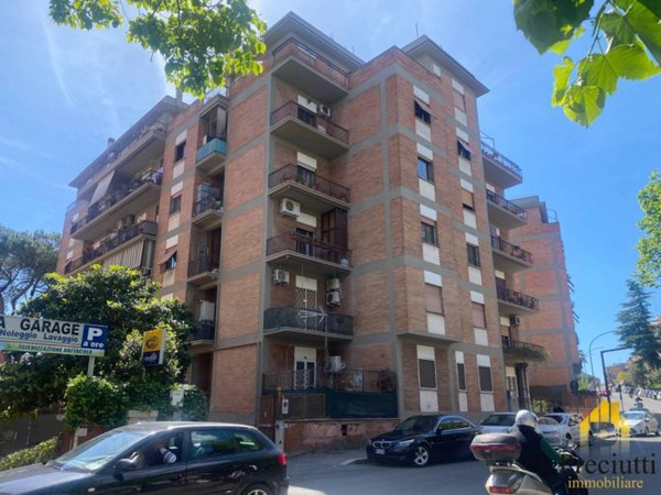 negozio in vendita a Roma