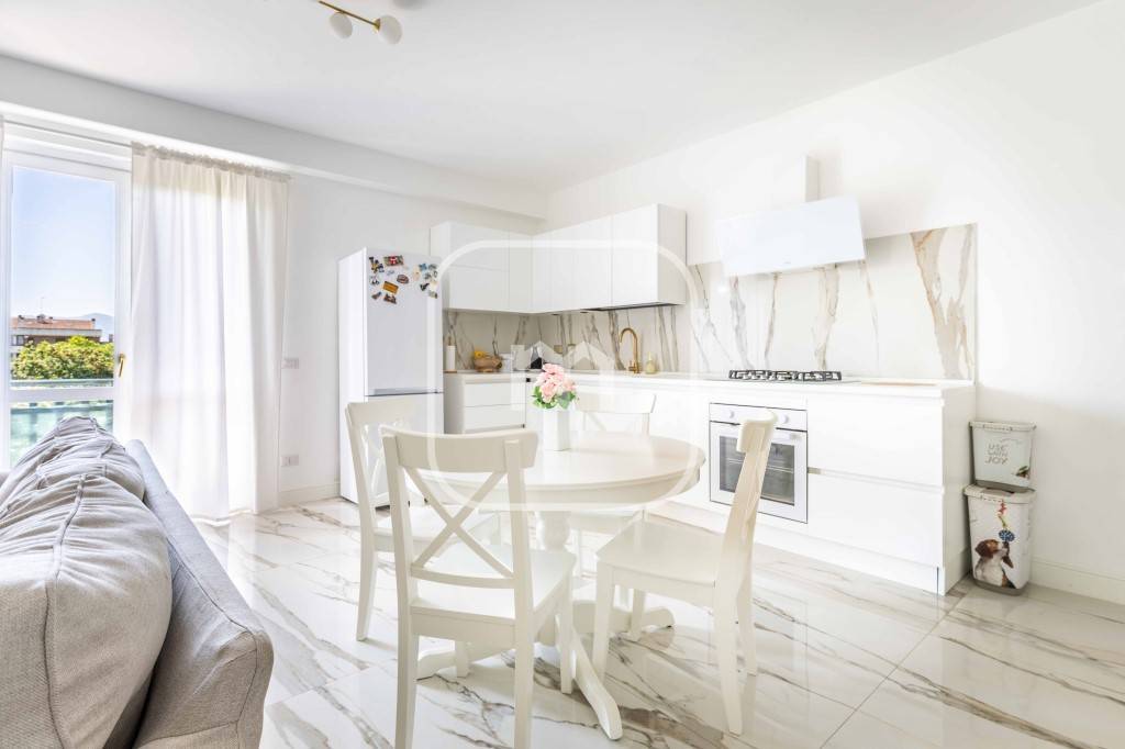 appartamento in vendita a Roma in zona Castelverde