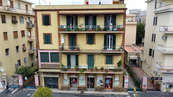 appartamento in vendita a Roma in zona Prenestino-Centocelle