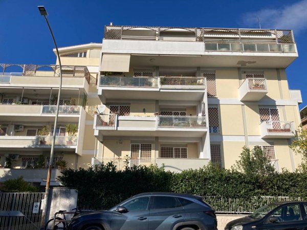 appartamento in vendita a Roma in zona Grottarossa