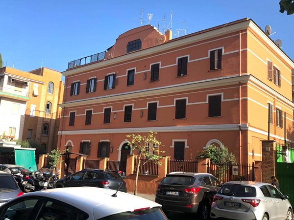 appartamento in vendita a Roma in zona Aurelio