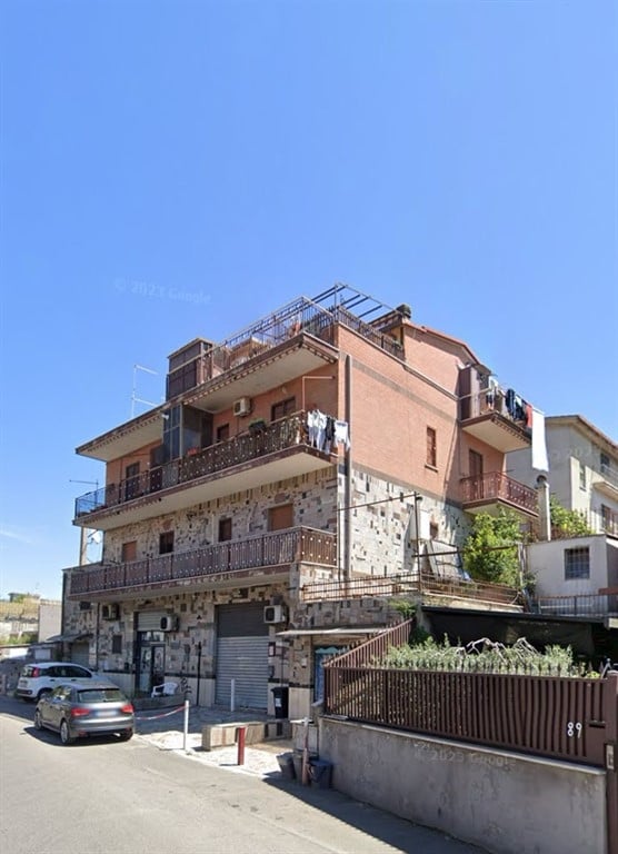 appartamento in vendita a Roma in zona Tor Bella Monaca