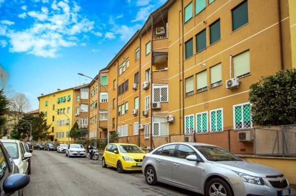 appartamento in vendita a Roma in zona Appio Claudio