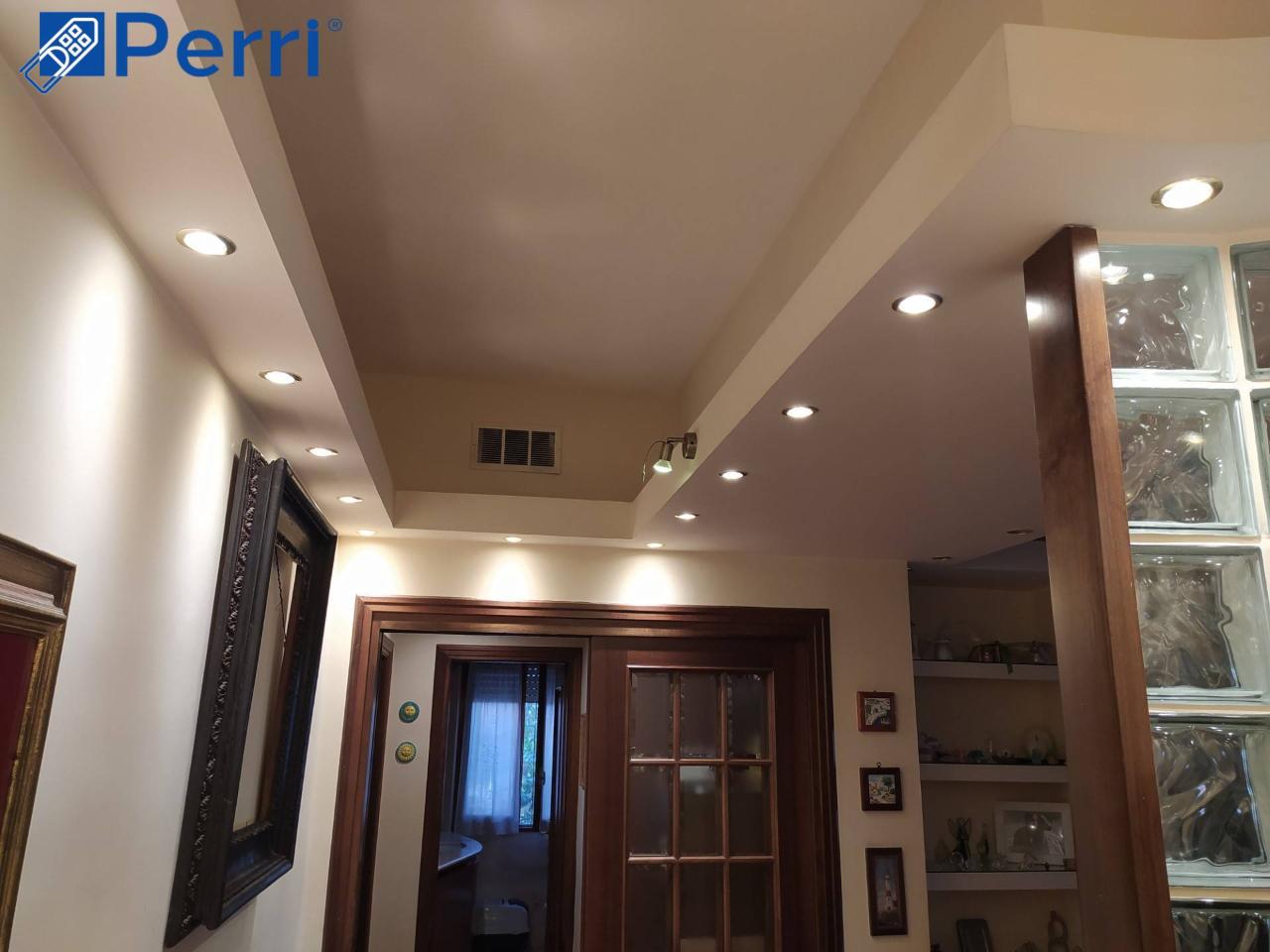 appartamento in vendita a Roma in zona Torre Gaia