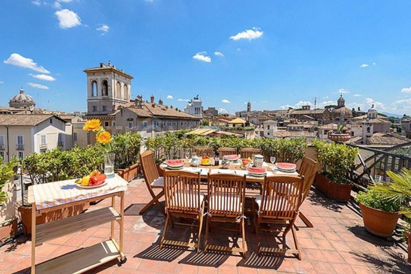 appartamento in vendita a Roma in zona Rione di Ponte