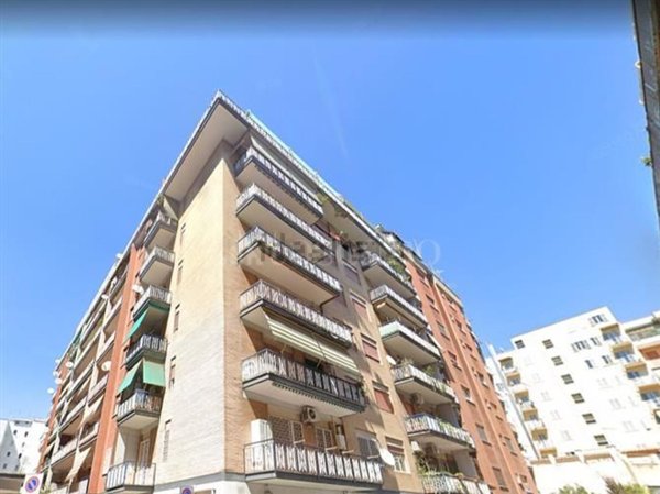 appartamento in vendita a Roma in zona Portuense