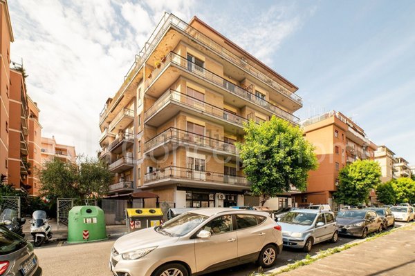 appartamento in vendita a Roma in zona Prenestino-Centocelle