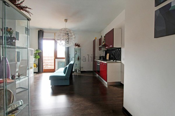 appartamento in vendita a Roma in zona Tor de' Cenci
