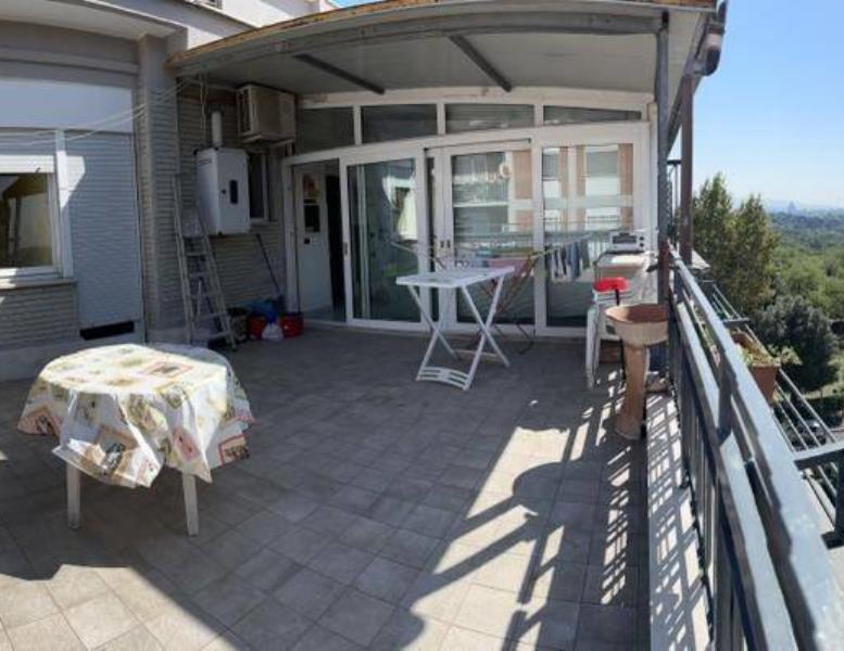 appartamento in vendita a Roma in zona Gianicolense
