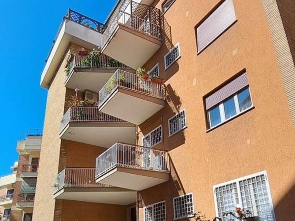 appartamento in vendita a Roma in zona Pietralata
